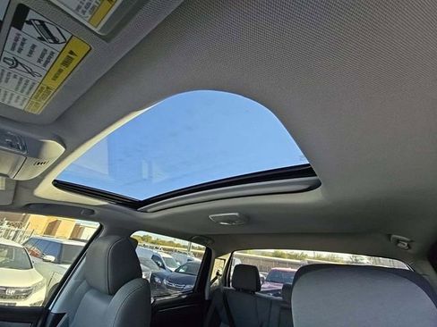 Used 2016 Toyota Tundra Platinum image 9