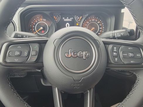 New 2026 Jeep Gladiator Sport image 20