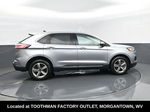 Used 2022 Ford Edge SEL w/ Convenience Package AWD/4WD image 4