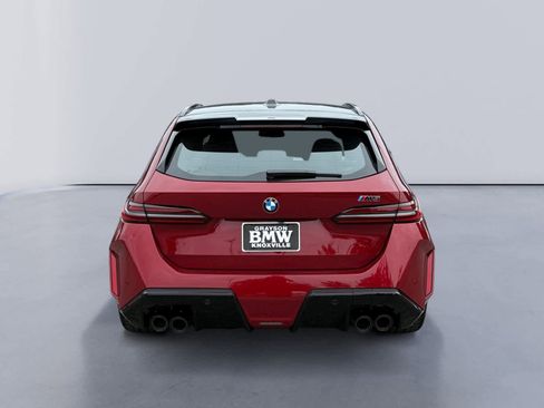 New 2027 BMW M5 Touring AWD/4WD image 4