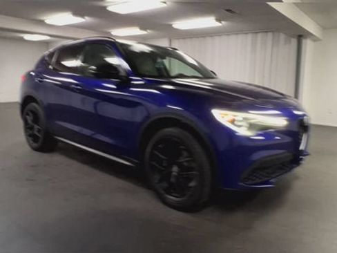 Used 2020 Alfa Romeo Stelvio AWD w/ Nero Edizione image 2