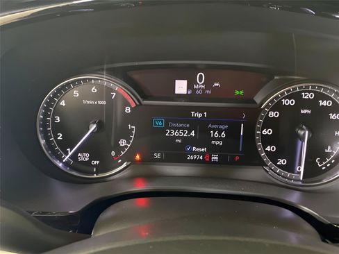 Used 2024 Cadillac XT6 Premium Luxury AWD/4WD image 10