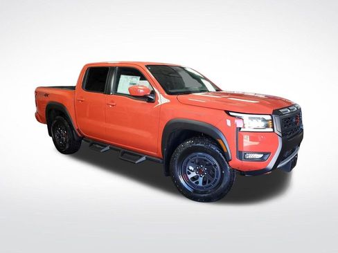 New 2025 Nissan Frontier PRO-4X image 38