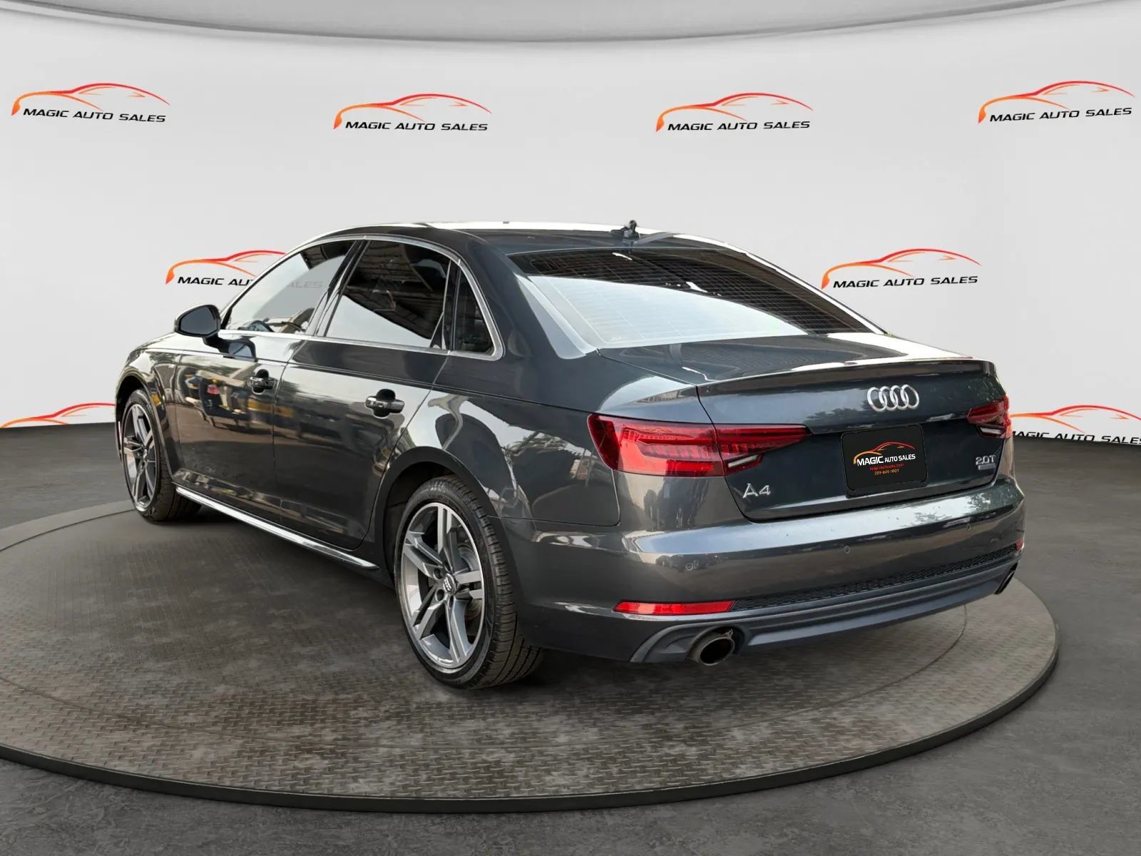 Used 2018 Audi A4 2.0T Premium Plus w/ Premium Plus Package AWD/4WD image 8