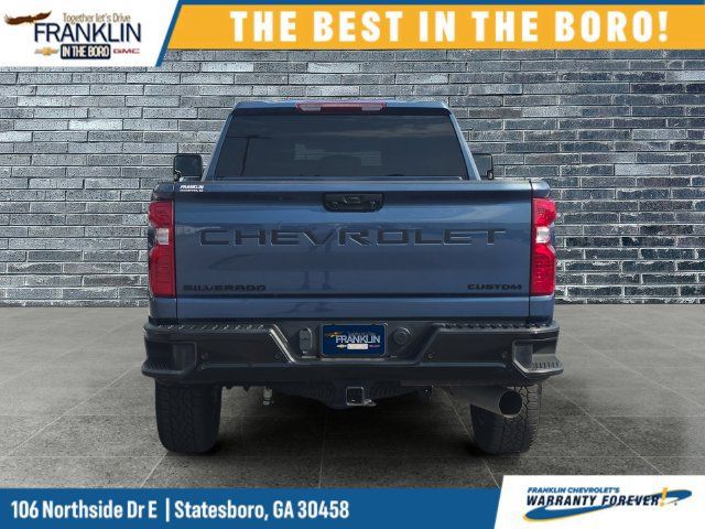 Used 2025 Chevrolet Silverado 2500 Custom w/ Custom Value Package AWD/4WD image 4