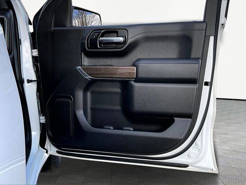 Used 2019 Chevrolet Silverado 1500 LT w/ All-Star Edition image 19