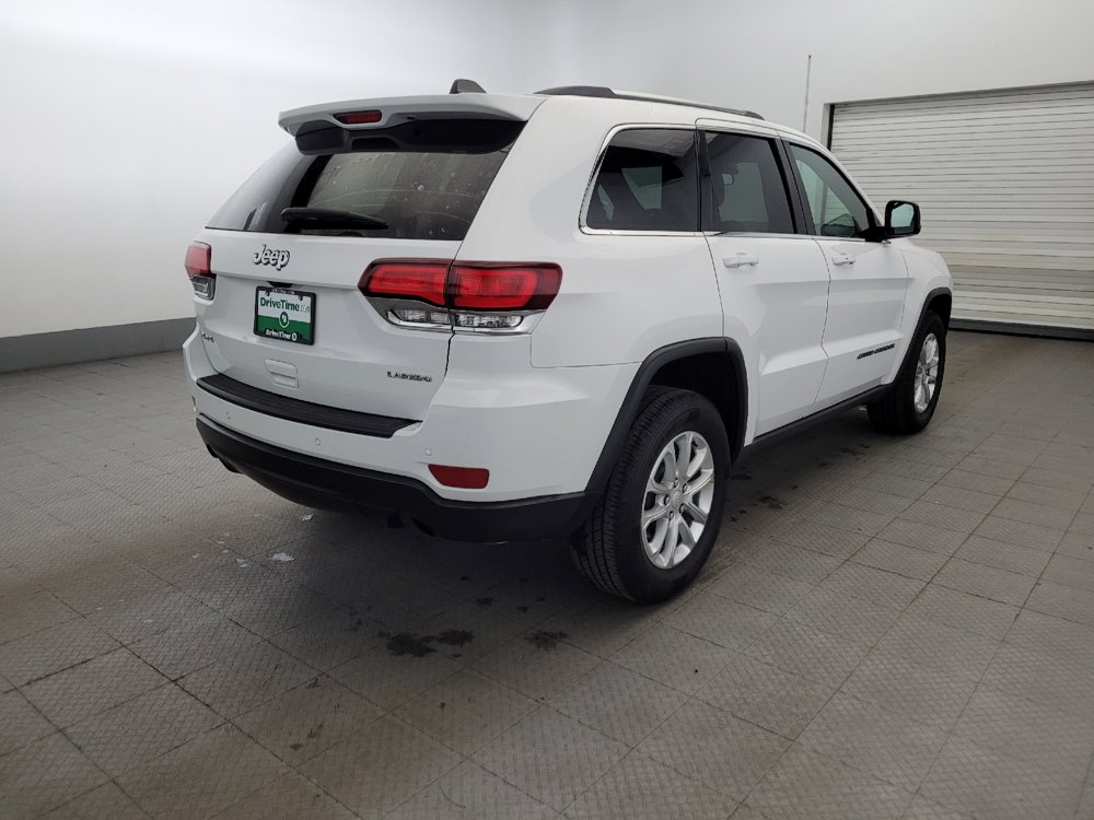 Used 2021 Jeep Grand Cherokee Laredo AWD/4WD image 9