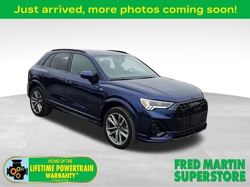 Used 2022 Audi Q3 2.0T Premium Plus image 1