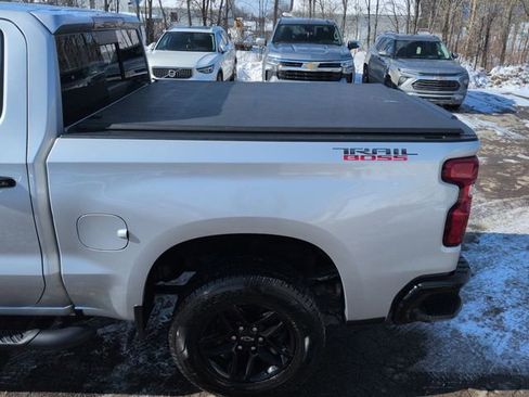 Used 2021 Chevrolet Silverado 1500 LT Trail Boss w/ Convenience Package II AWD/4WD image 38