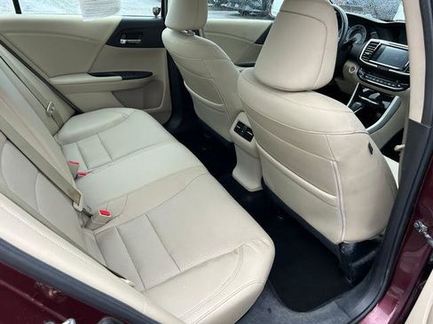 Used 2016 Honda Accord EX-L image 28