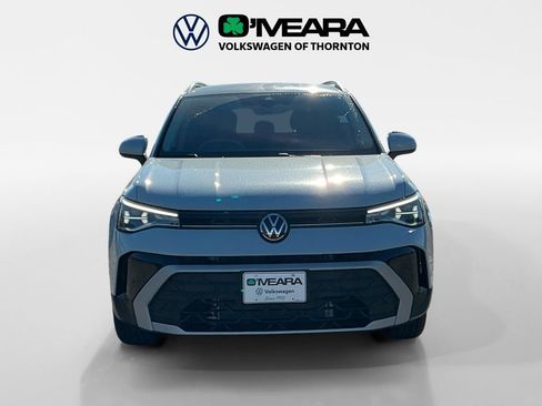 Used 2025 Volkswagen Taos SE FWD image 8