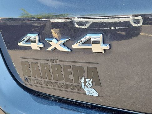 Used 2024 Jeep Compass Latitude AWD/4WD image 32