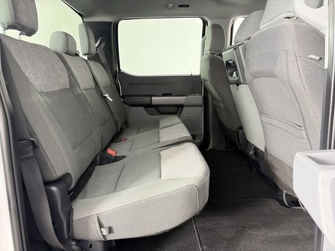Certified 2024 Ford F350 XLT image 28