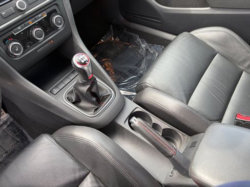 Used 2013 Volkswagen GTI Driver's Edition FWD image 15