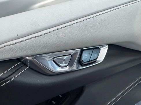 Used 2020 Chevrolet Corvette Stingray Premium Cpe w/ 3LT Preferred Equipment Group image 20