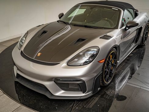 Certified 2025 Porsche 718 Boxster Spyder RS image 17