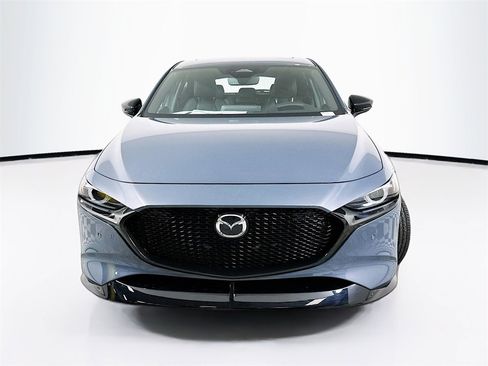 New 2025 MAZDA MAZDA3 Hatchback w/Premium Plus Pkg image 5