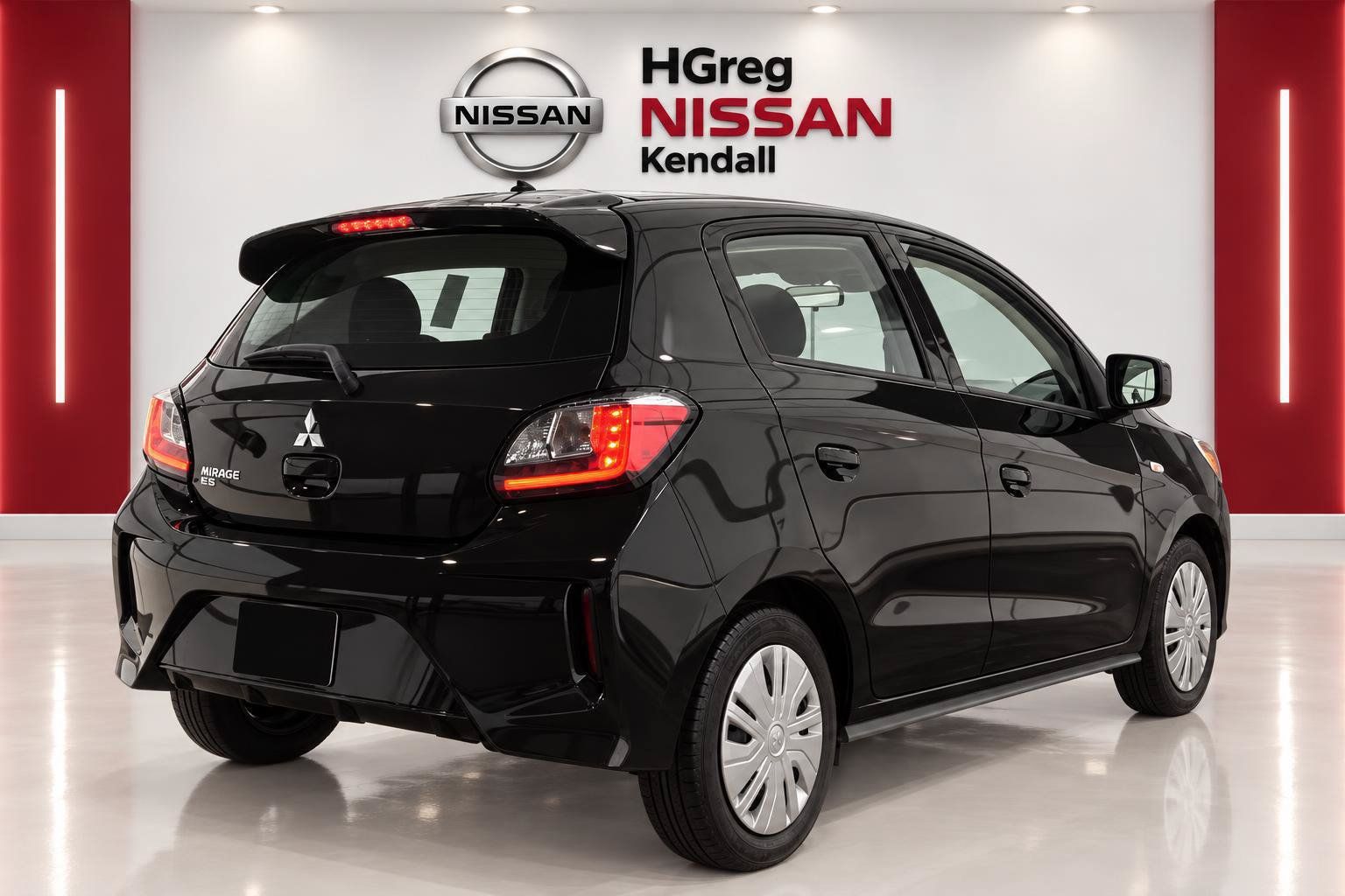Used 2024 Mitsubishi Mirage ES FWD image 4