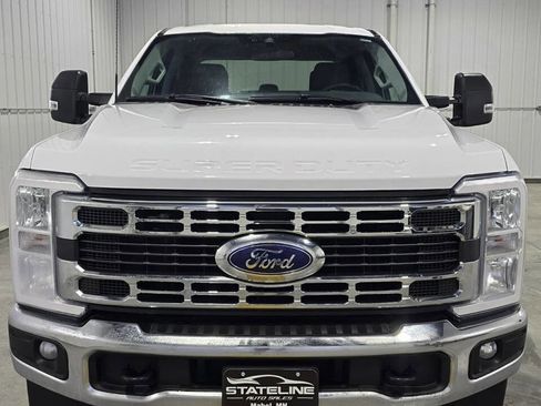 Used 2024 Ford F350 XLT w/ FX4 Off-Road Package image 3