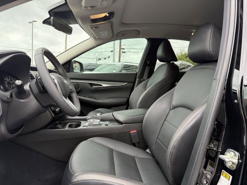Certified 2024 INFINITI QX50 Luxe FWD image 14