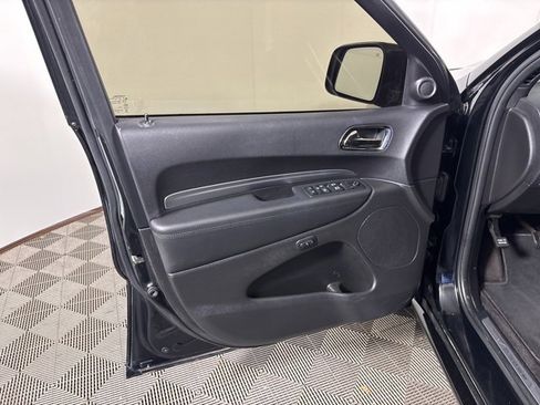 Used 2019 Dodge Durango R/T image 9