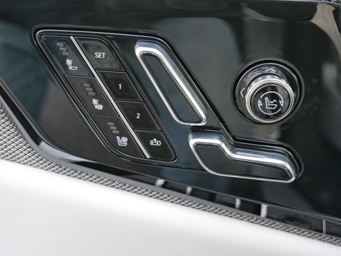 New 2026 Cadillac Optiq Sport 2 image 18