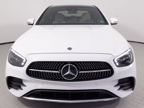 Used 2021 Mercedes-Benz E 350 Sedan image 19