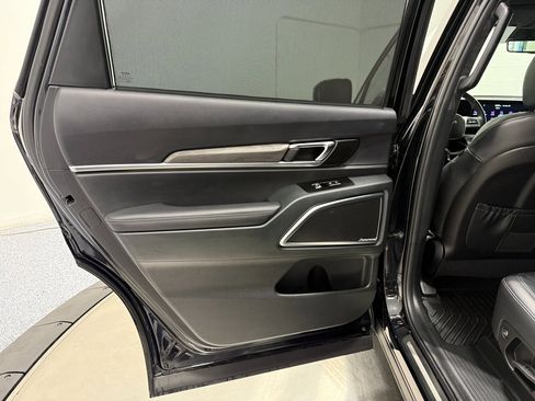 Used 2025 Kia Telluride SX Prestige X-Line image 34