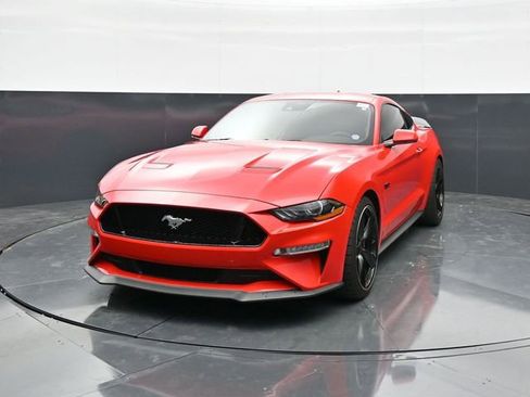 Used 2022 Ford Mustang GT Premium w/ GT Performance Package RWD image 3