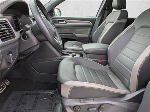 Used 2021 Volkswagen Atlas Cross Sport SEL Premium R-Line image 19