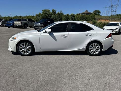 Used 2014 Lexus IS 250 RWD image 6