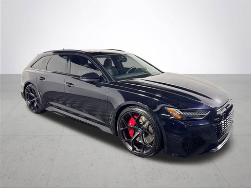 Used 2024 Audi RS 6 performance w/ Black Optic Package image 4