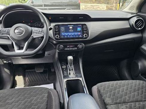 Used 2021 Nissan Kicks SV FWD image 33