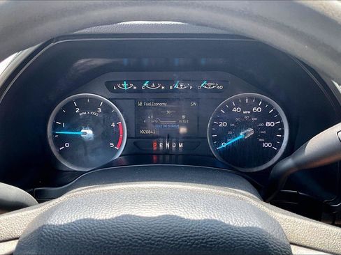 Certified 2020 Ford F250 XLT w/ XLT Premium Package AWD/4WD image 21