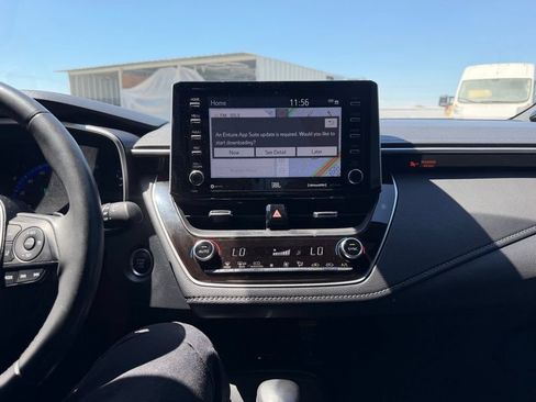 Used 2019 Toyota Corolla XSE FWD image 9