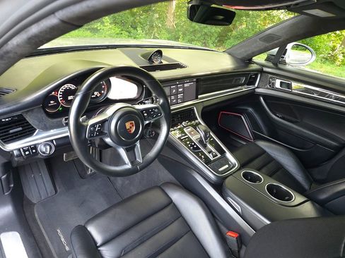 Used 2018 Porsche Panamera Turbo w/ Premium Package Plus AWD/4WD image 2