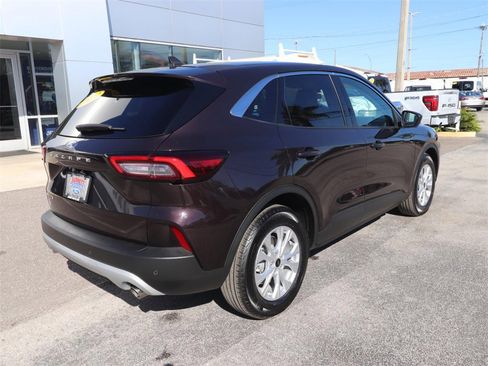 Certified 2023 Ford Escape Active w/ Tech Pack #2 image 11