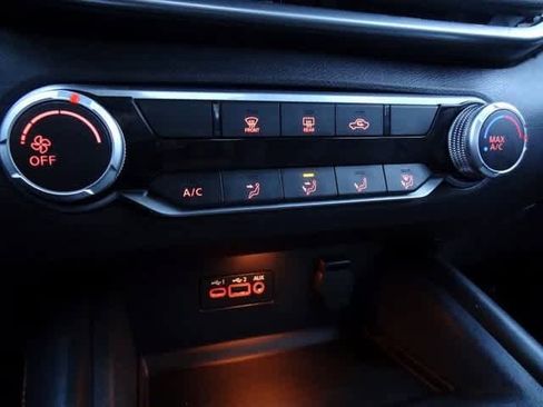 Used 2022 Nissan Altima 2.5 SR image 25