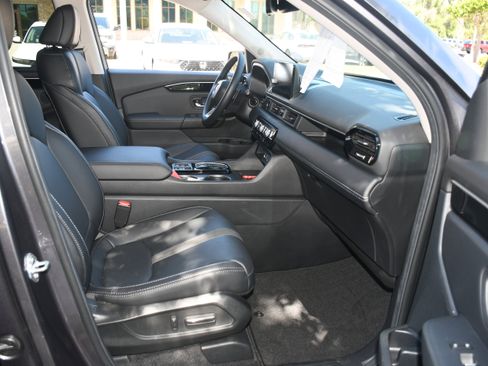 Certified 2025 Honda Pilot EX-L image 21