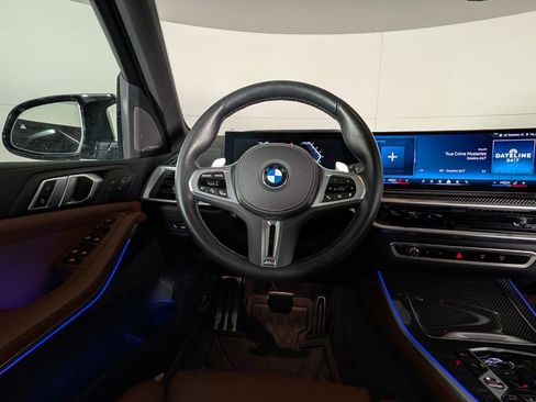 Used 2024 BMW X5 M60i image 22