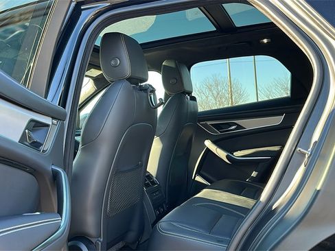 Certified 2025 Jaguar F-PACE R-Dynamic S image 19