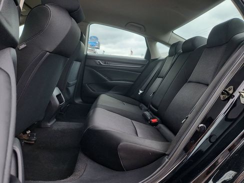 Used 2019 Honda Accord LX image 6