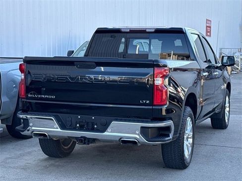 Used 2019 Chevrolet Silverado 1500 LTZ w/ LTZ Texas Edition image 4