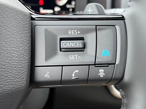 New 2026 Nissan Rogue Platinum w/ Platinum Premium Package AWD/4WD image 18