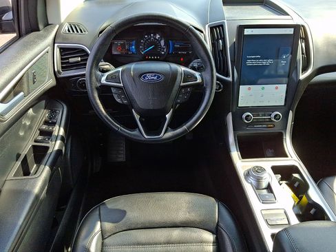 Used 2023 Ford Edge SEL w/ Convenience Package image 12