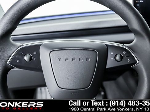 Used 2025 Tesla Model 3 Long Range AWD/4WD image 19