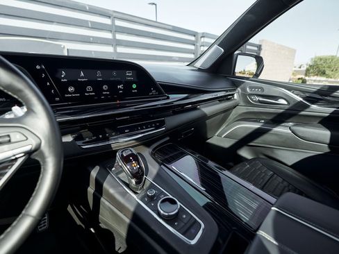 Used 2023 Cadillac Escalade V w/ LPO, ONYX Package image 69