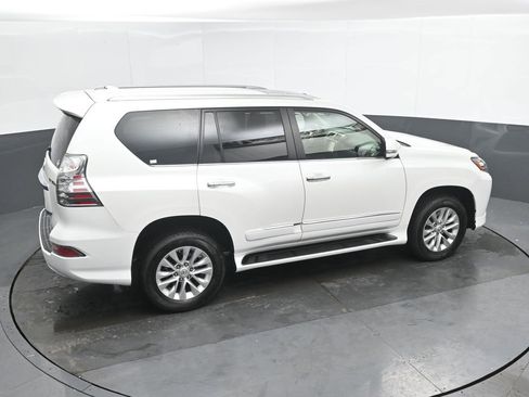 Used 2019 Lexus GX 460 460 image 35
