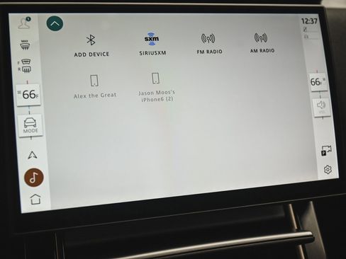 Used 2025 Land Rover Range Rover Velar S image 20