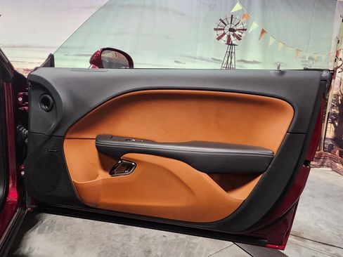 Used 2019 Dodge Challenger SRT Hellcat Redeye image 32